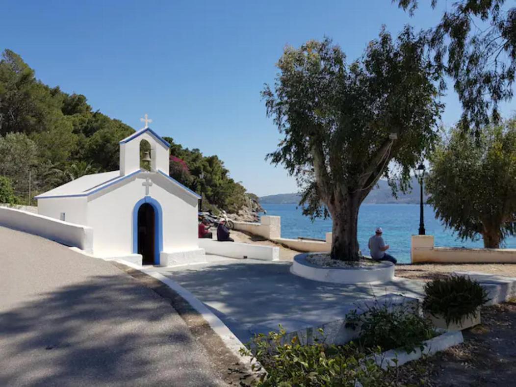 Rigos House At Askeli Beach, Poros Island Poros Town Eksteriør billede