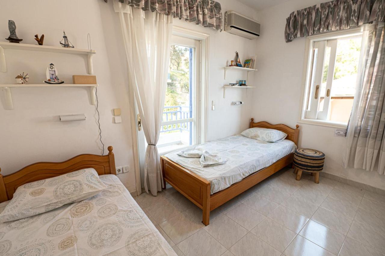 Rigos House At Askeli Beach, Poros Island Villa Poros Town Eksteriør billede